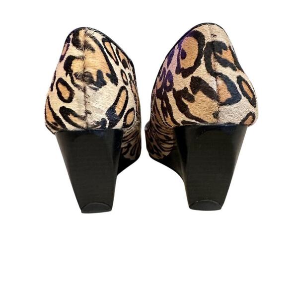 Kenneth Cole Reaction Women's Leopard Print Wedge Heels Multicolor size 6 - Picture 7 of 10